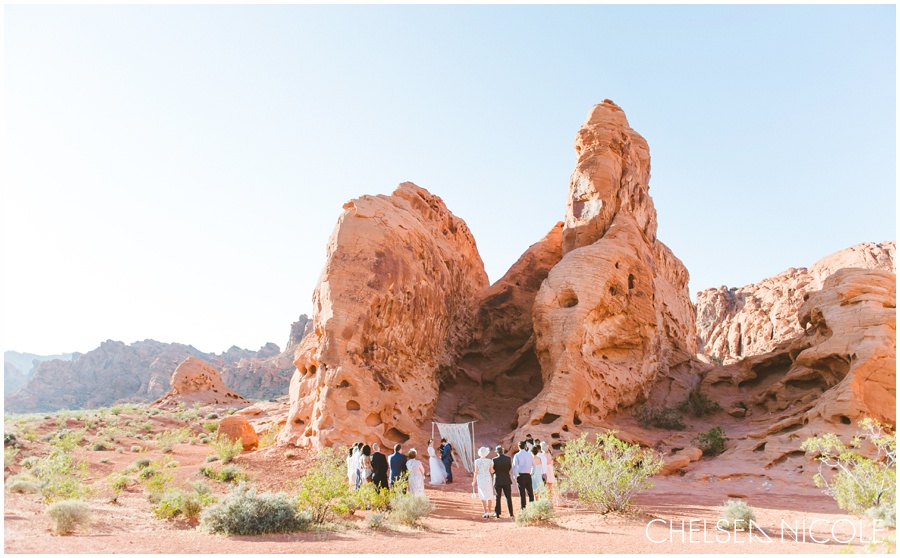 Valley of Fire Intimate Boho Desert Wedding | Chelsea Nicole Photography