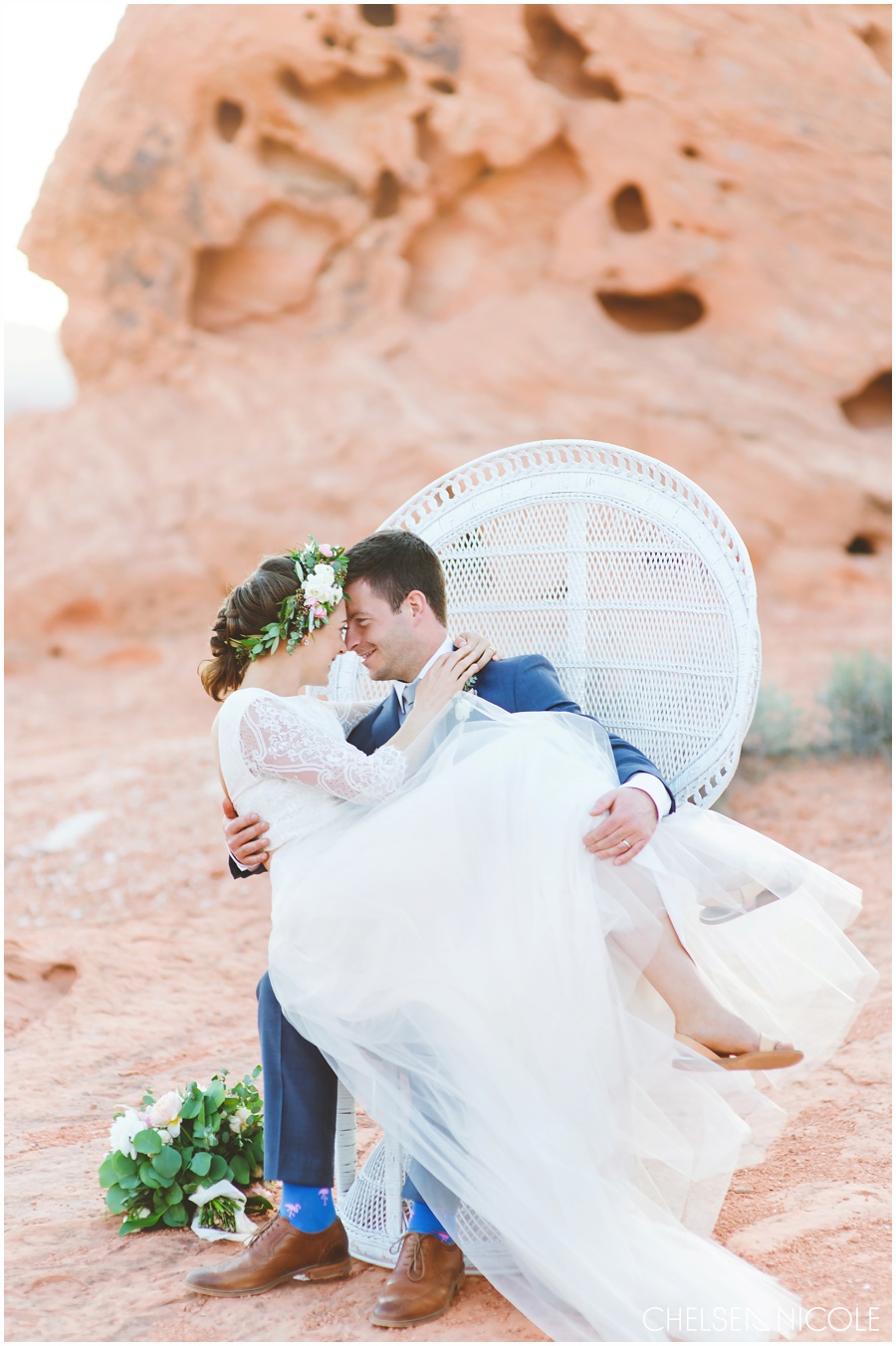 Valley of Fire Boho Desert Wedding | Chelsea Nicole Photography